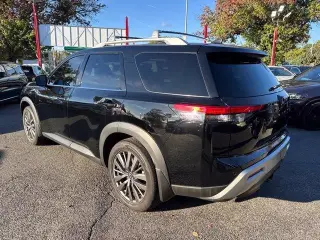 Nissan Pathfinder 2024 AWD SL 4dr SUV