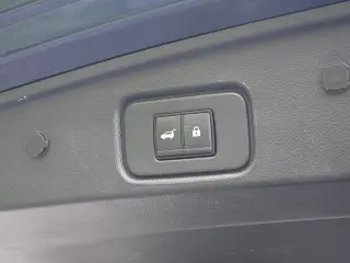 Nissan Pathfinder 2025 SV SUV 4 puertas