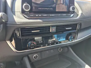 Nissan Rogue 2021 SV 4dr Crossover
