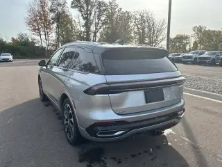 Lincoln Nautilus Híbrido 2024 AWD Reserve 4dr SUV