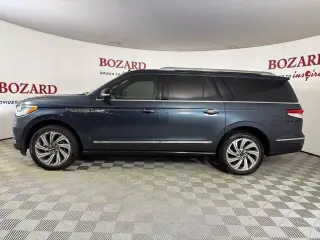 Lincoln Navigator L 2022 4x2 Reserve 4dr SUV