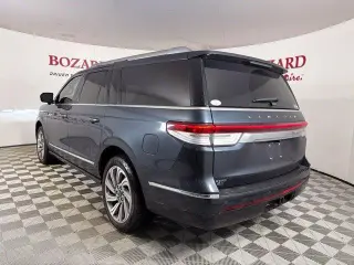 Lincoln Navigator L 2022 4x2 Reserve 4dr SUV