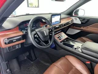 Lincoln Aviator 2021 AWD Reserve 4dr SUV