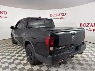 Honda Ridgeline 2022 AWD Black Edition 4dr Crew Cab 5.3 ft. SB