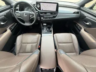 Lexus ES 350 2024 Ultra Lujo 4dr Sedán