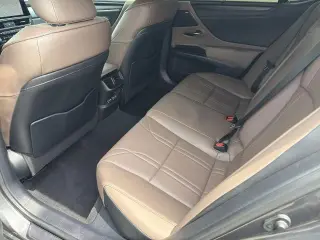 Lexus ES 350 2024 Ultra Lujo 4dr Sedán