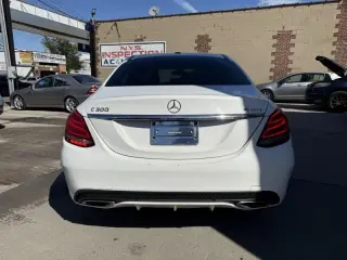 2015 Mercedes-Benz C-Class C300 4MATIC Sedan