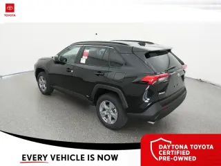 Toyota RAV4 Híbrido 2025 AWD LE 4dr SUV