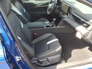 Toyota Camry 2026 SE 4dr Sedan