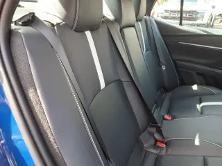 Toyota Camry 2026 SE 4dr Sedan