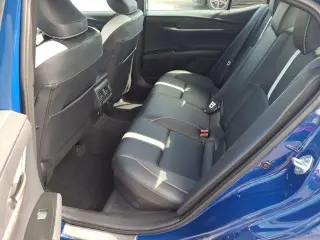 Toyota Camry 2026 SE 4dr Sedan