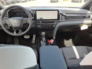 Toyota Camry 2026 SE 4dr Sedan