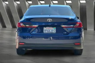Toyota Camry 2025 LE 4dr Sedán