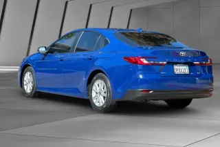 Toyota Camry 2025 LE 4dr Sedán
