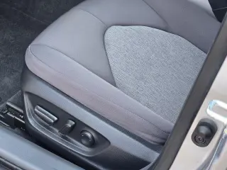Toyota Camry 2023 AWD LE 4dr Sedán