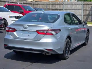 Toyota Camry 2023 AWD LE 4dr Sedán
