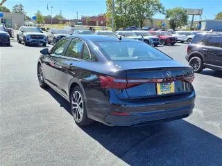 Volkswagen Jetta 2025 Sport sedán 4 puertas