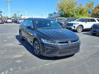 Volkswagen Jetta 2025 Sport sedán 4 puertas