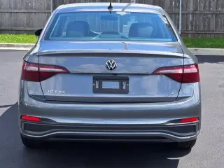 Volkswagen Jetta 2024 SE 4dr Sedán