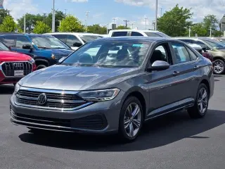 Volkswagen Jetta 2024 SE 4dr Sedán