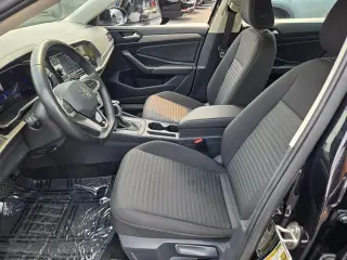 Volkswagen Jetta 2024 S Sedán de 4 puertas 8A