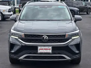 Volkswagen Taos 2023 SE 4dr SUV