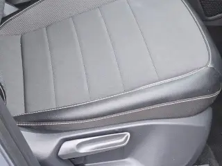 Volkswagen Taos 2023 SE 4dr SUV