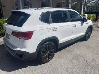 Volkswagen Taos 2023 S 4 SUV