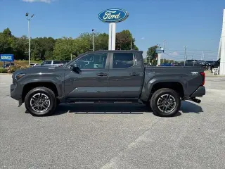 Toyota Tacoma 2025 4x4 TRD Sport HV 4dr Double Cab 5.0 ft SB