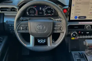 Toyota Tacoma 2024 4x4 TRD Sport 4dr Double Cab 5.0 ft SB 8A