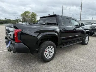 Toyota Tacoma 2025 4x2 SR 4dr Double Cab 5.0 ft SB