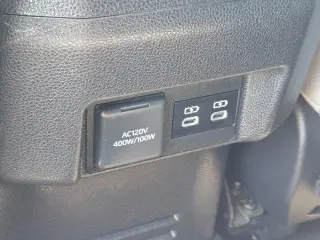 Toyota Tacoma 2024 4x4 SR5 4dr Double Cab 5.0 ft SB