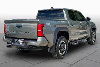 Toyota Tacoma 2025 4x4 TRD Off-Road 4dr Double Cab 6.1 ft LB