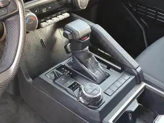 Toyota Tacoma 2025 4x4 Limited 4dr Double Cab 5.0 ft SB