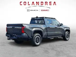Toyota Tacoma 2025 4x4 Limited 4dr Double Cab 5.0 ft SB