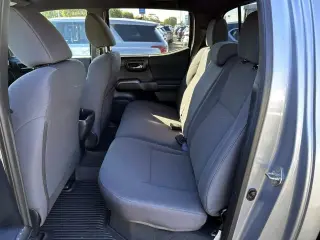 Toyota Tacoma 2018 4x4 TRD Off-Road 4 puertas Doble Cabina 6.1 pies LB