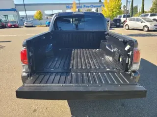 Toyota Tacoma 2022 4x4 SR V6 4dr Double Cab 5.0 ft SB