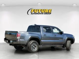 Toyota Tacoma 2022 4x4 SR V6 4dr Double Cab 5.0 ft SB