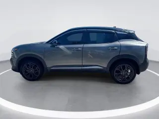 Nissan Kicks 2025 SR 4dr Crossover