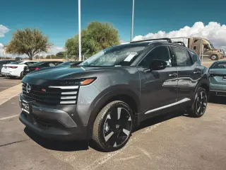 Nissan Kicks 2026 SR 4dr Crossover