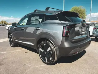 Nissan Kicks 2026 SR 4dr Crossover