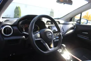 Nissan Versa 2024 SR 4dr Sedán