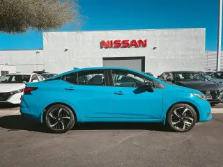 Nissan Versa 2025 SR 4dr Sedán