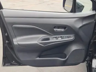Nissan Versa 2025 SV 4dr Sedán