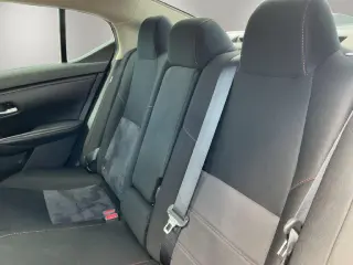 Nissan Sentra 2024 SR 4dr Sedán