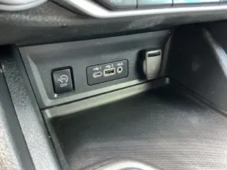 Nissan Sentra 2024 SR 4dr Sedán