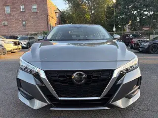 Nissan Sentra 2023 SV Sedán 4 puertas
