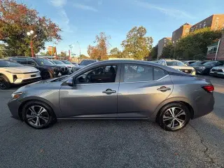 Nissan Sentra 2023 SV Sedán 4 puertas