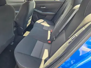 Nissan Sentra 2023 SV Sedán 4 puertas