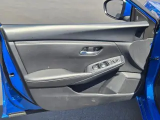 Nissan Sentra 2023 SV Sedán 4 puertas